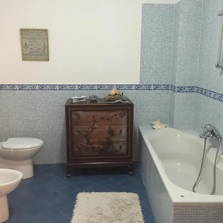 Apartamento Gioiello In Centro Storico Di Albenga